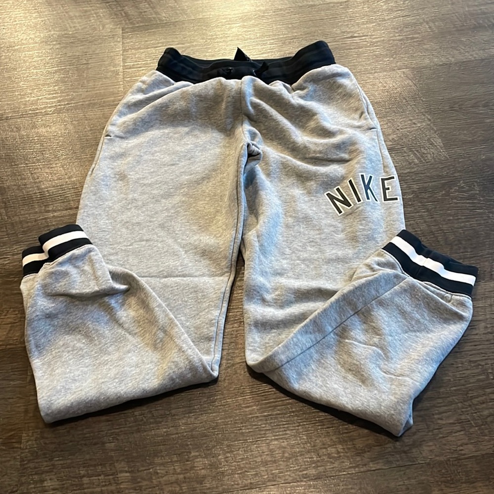 nike sweats